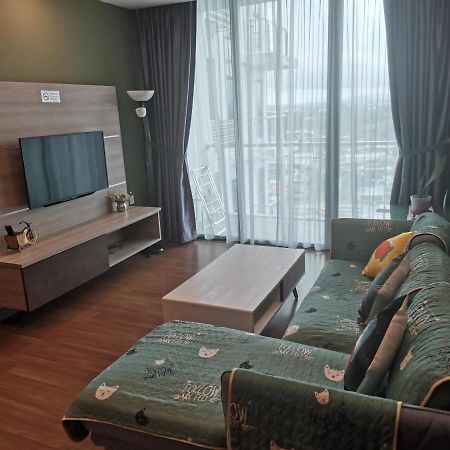Teo Resident 2 Vivacity Jazz Suite 4 Kuching Kültér fotó