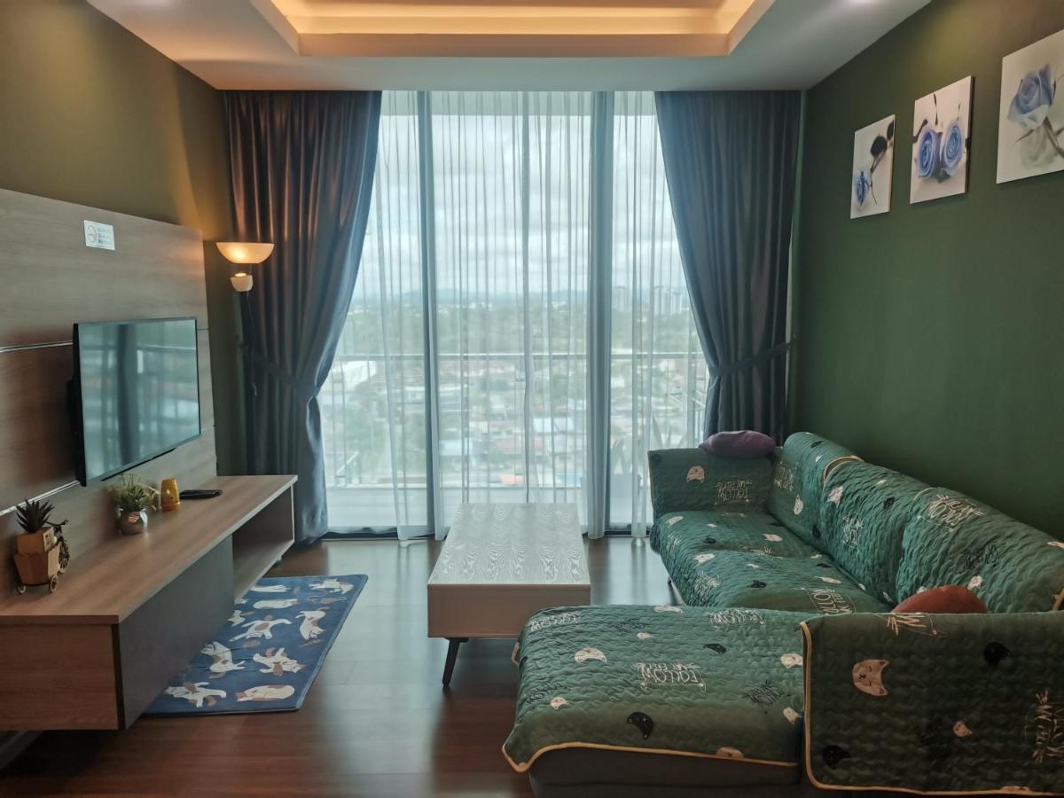 Teo Resident 2 Vivacity Jazz Suite 4 Kuching Kültér fotó